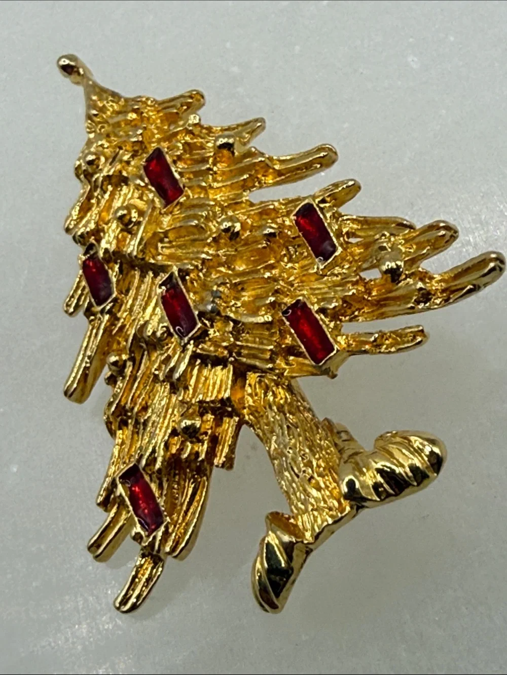 Vintage LIA Gold-tone Christmas Tree Brooch with Red enamel ornaments